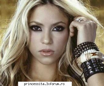 Shakira - miki_fan_rbd - Cantareti\Cantarete